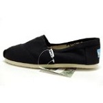 TOMS Women's Canvas Slip-On