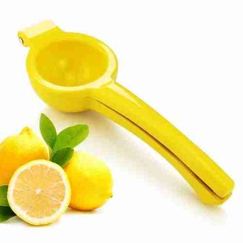 New Star Foodservice 42856 Enameled Aluminum Lemon Squeezer